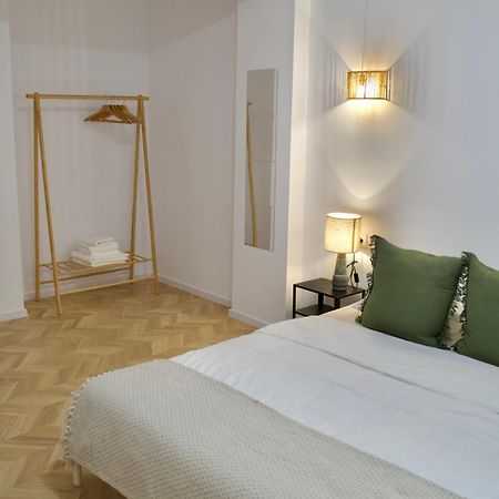 Tzatziki Studios Kavala Buitenkant foto