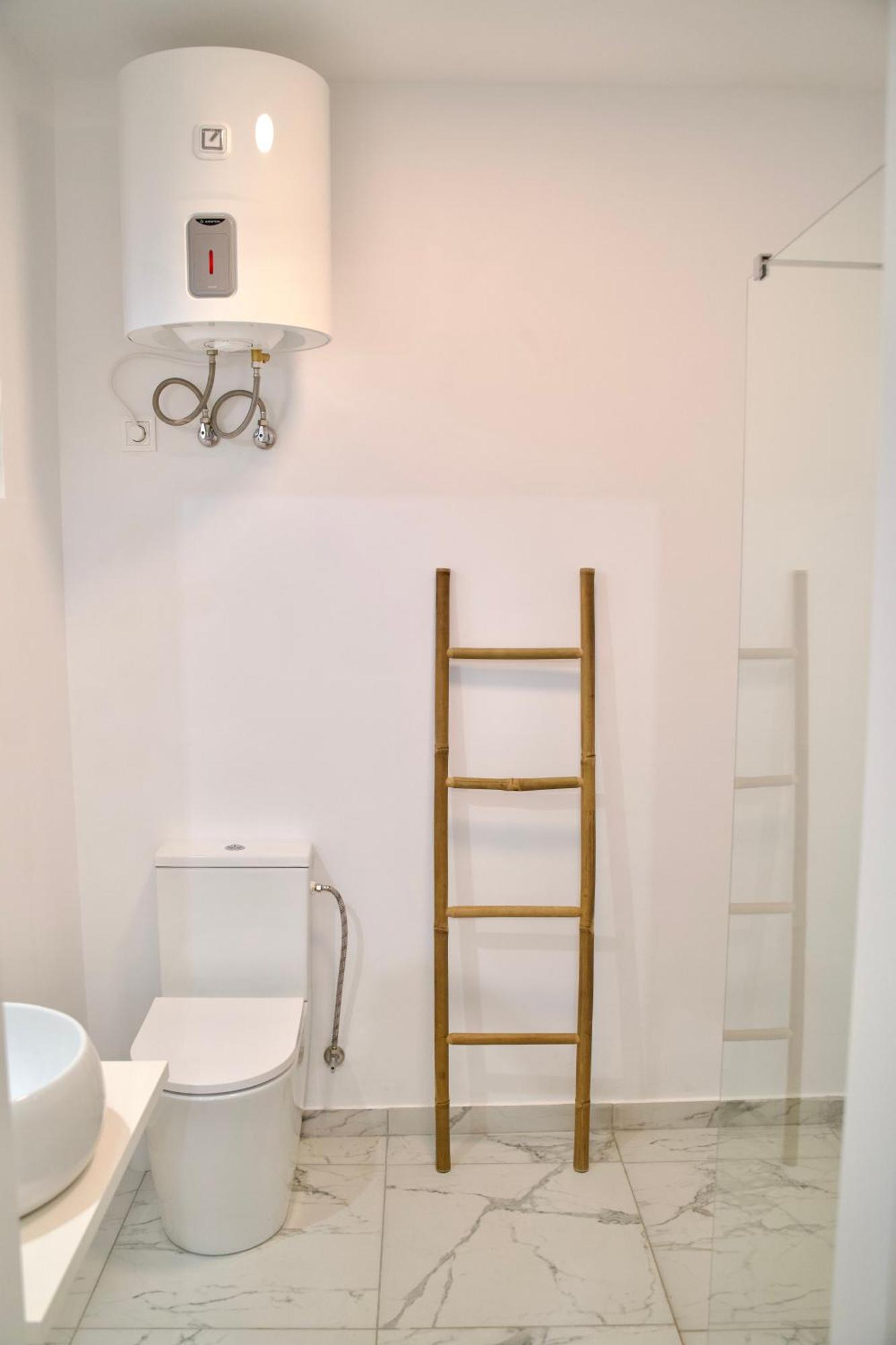 Tzatziki Studios Kavala Buitenkant foto