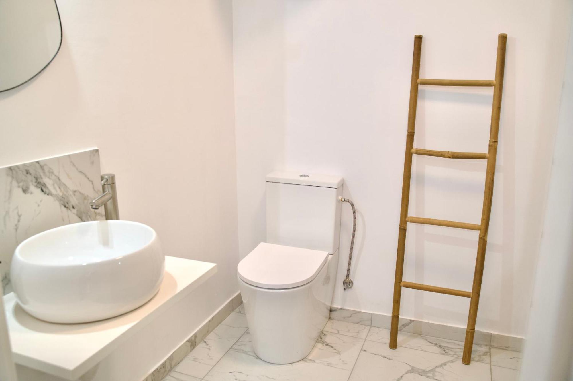 Tzatziki Studios Kavala Buitenkant foto